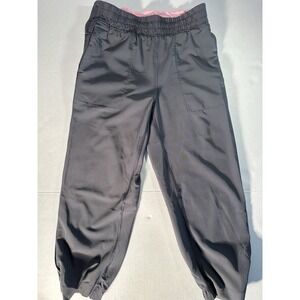 Ivivva by Lululemon Grey Capri Joggers 2 Front Pockets Elastic Waist Girls Sz 10